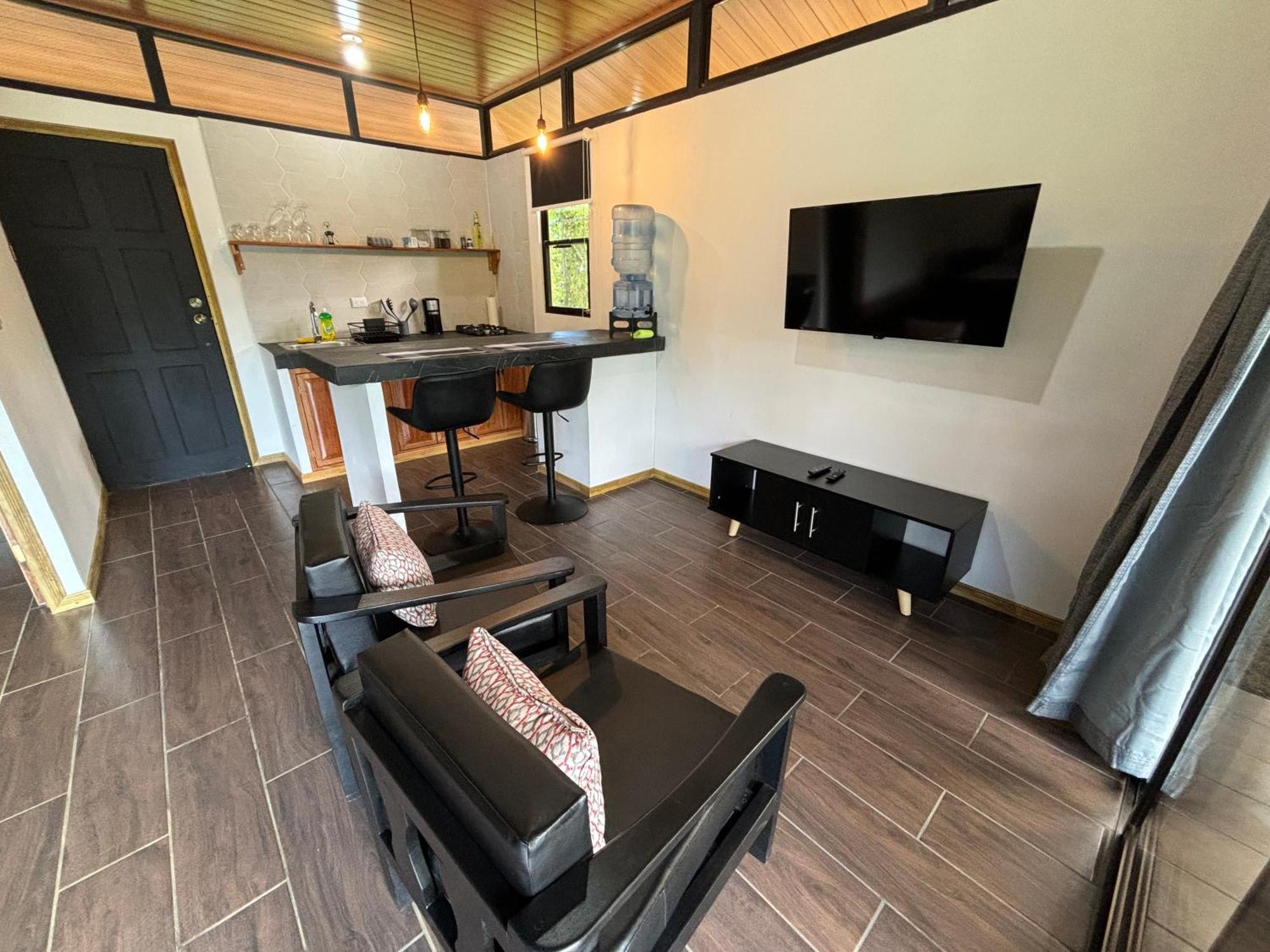 Pacheco Tours Rainforest Cabins 4X4 Only Drakes Bay 部屋 写真